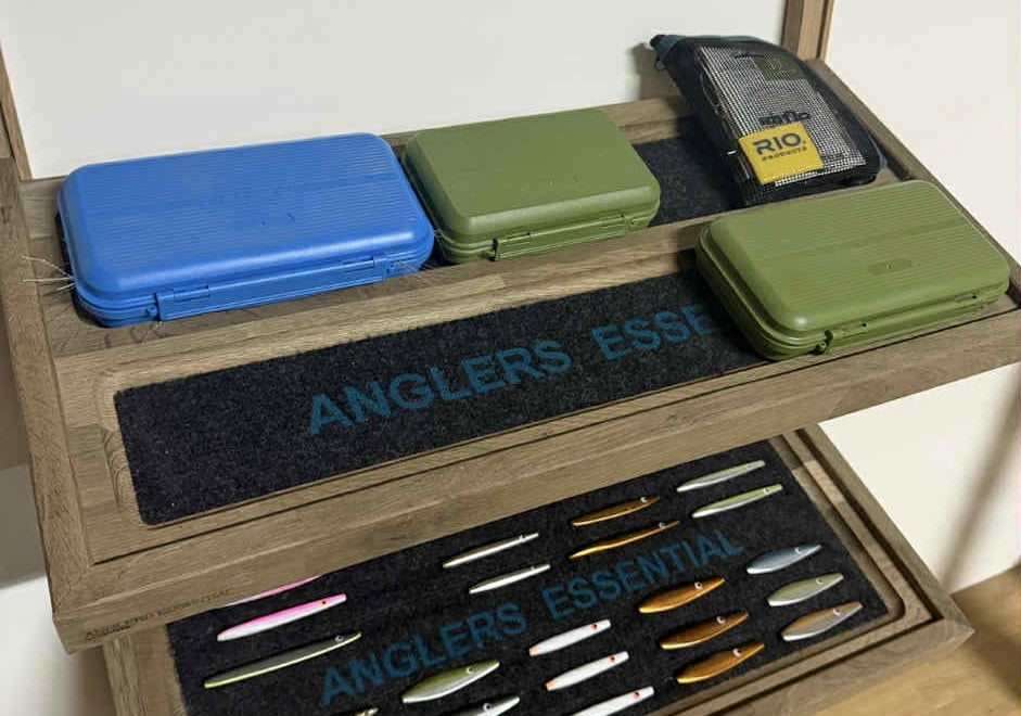 Anglers Essential - The C&amp;F Box Rack