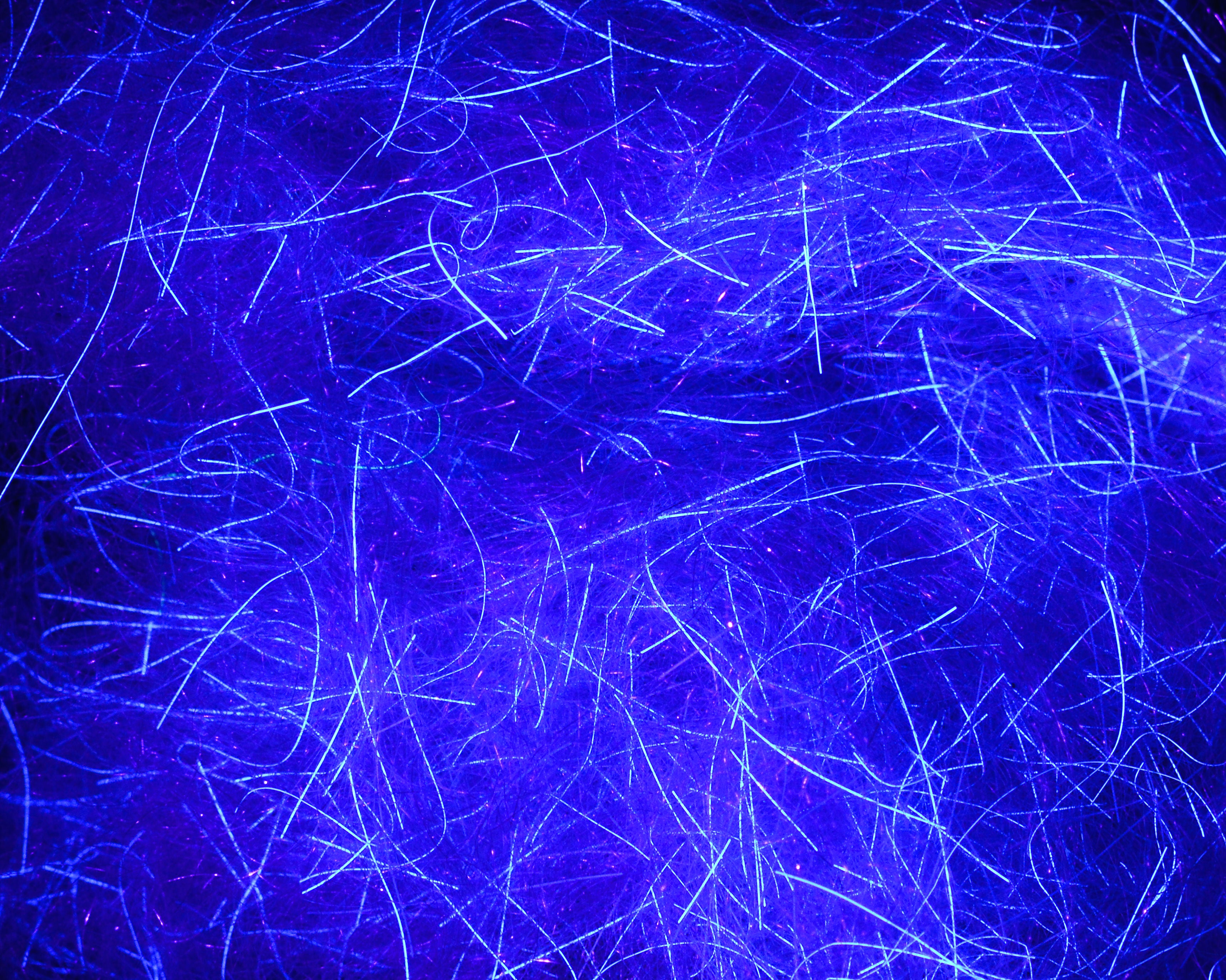 Spawn's UV Simi Seal Dubbing - UV Pacific Kingfisher
